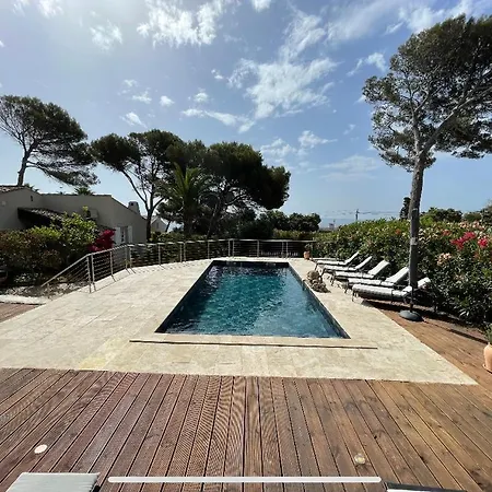 Le Patio A 20 M De La *