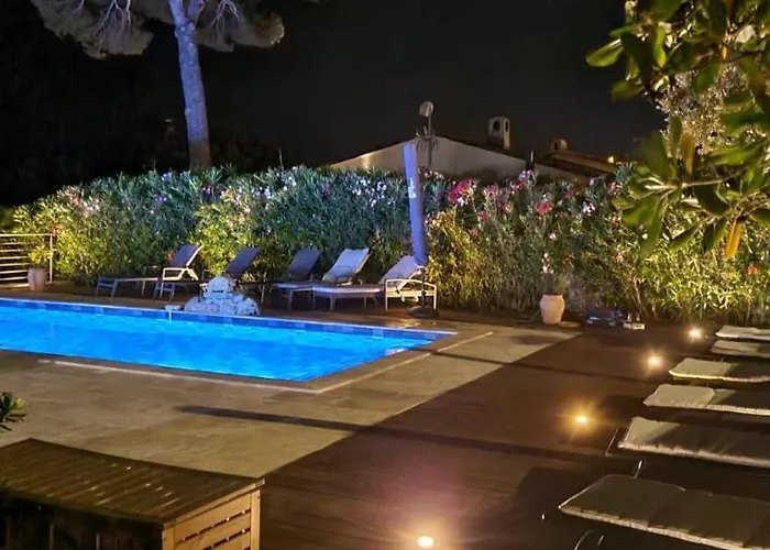 Le Patio A 20 M De La 빌라