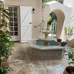Le Patio A 20 M De La Villa Saint-Peïre-sur-Mer