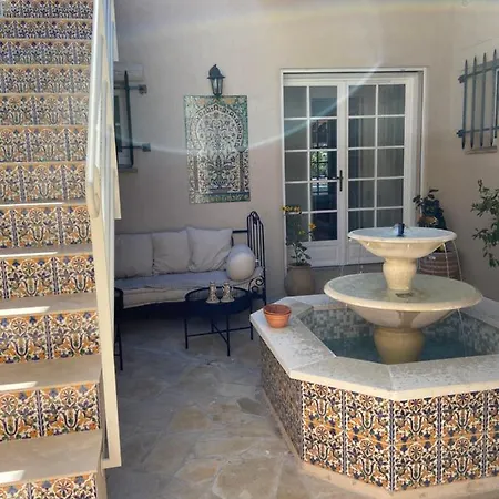 Le Patio A 20 M De La